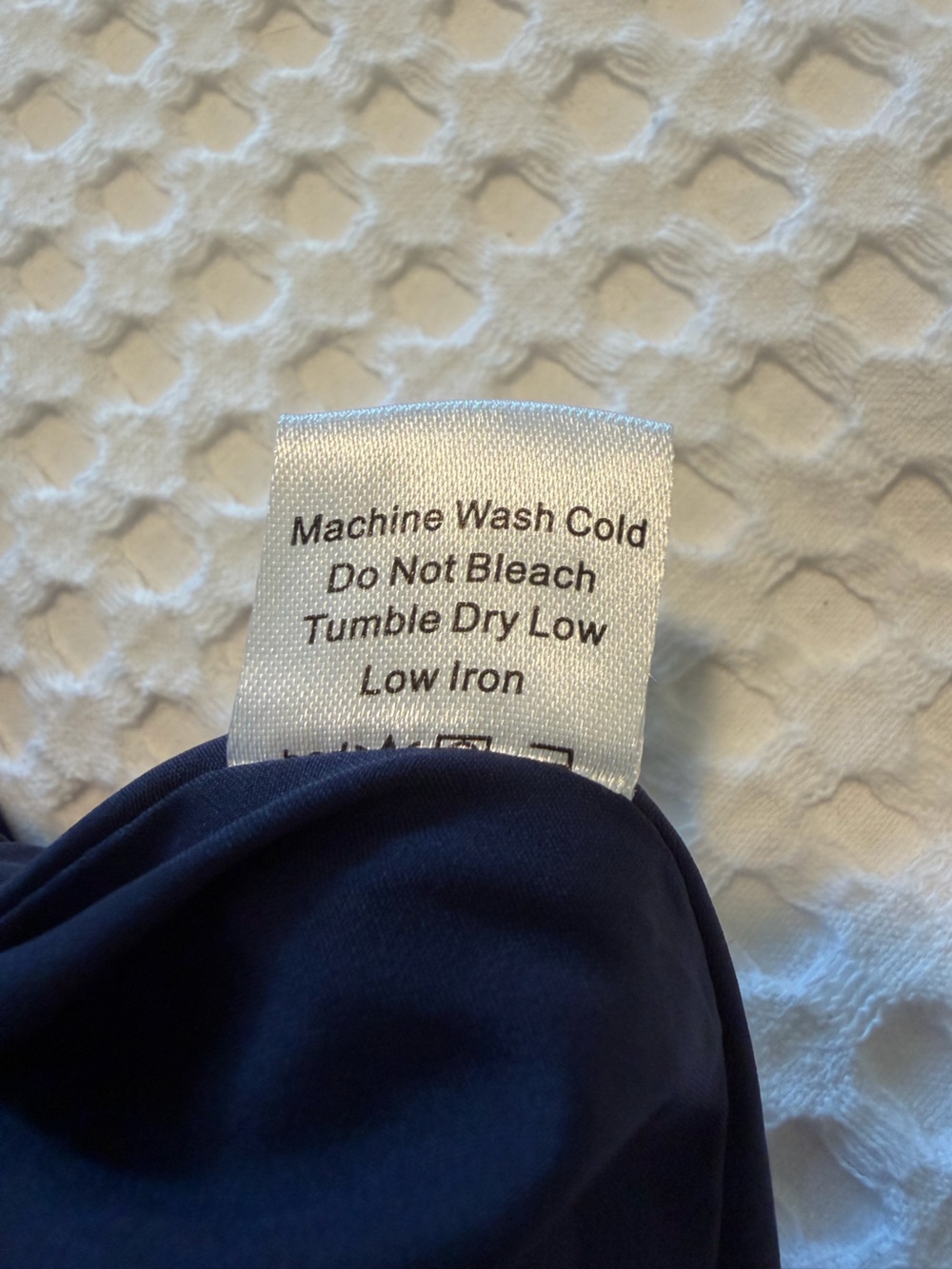 Tuckernuck Cotton Twill Duke Top Navy Size 6 - Picture 10 of 12